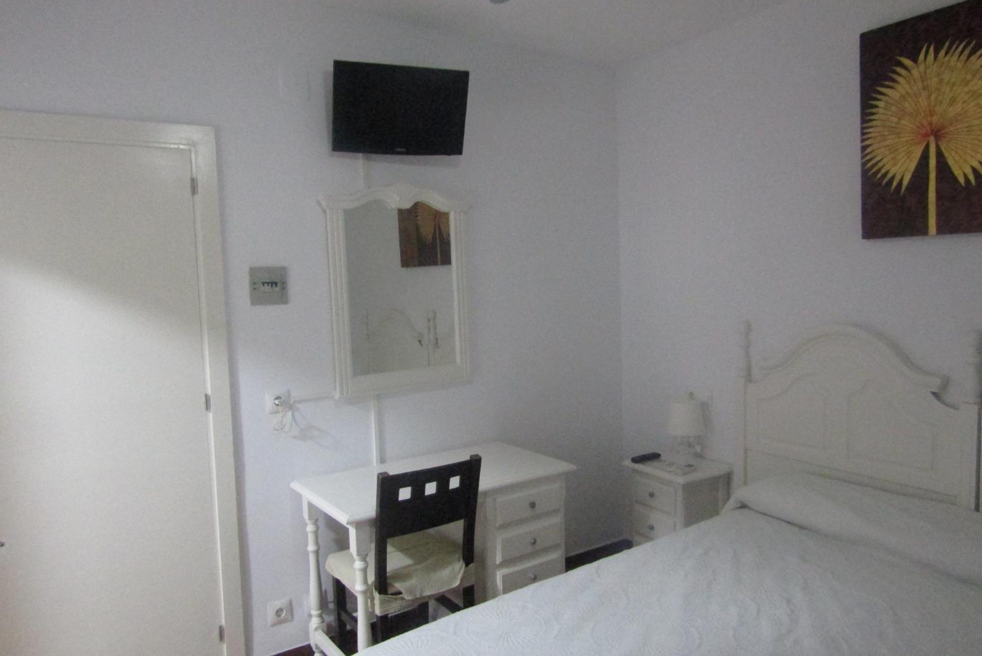 Hostal Andalucia Almuñécar Eksteriør bilde