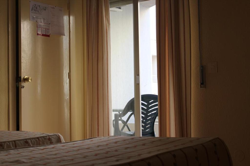 Hostal Andalucia Almuñécar Eksteriør bilde